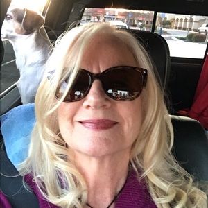 Meet your Posher, Donna